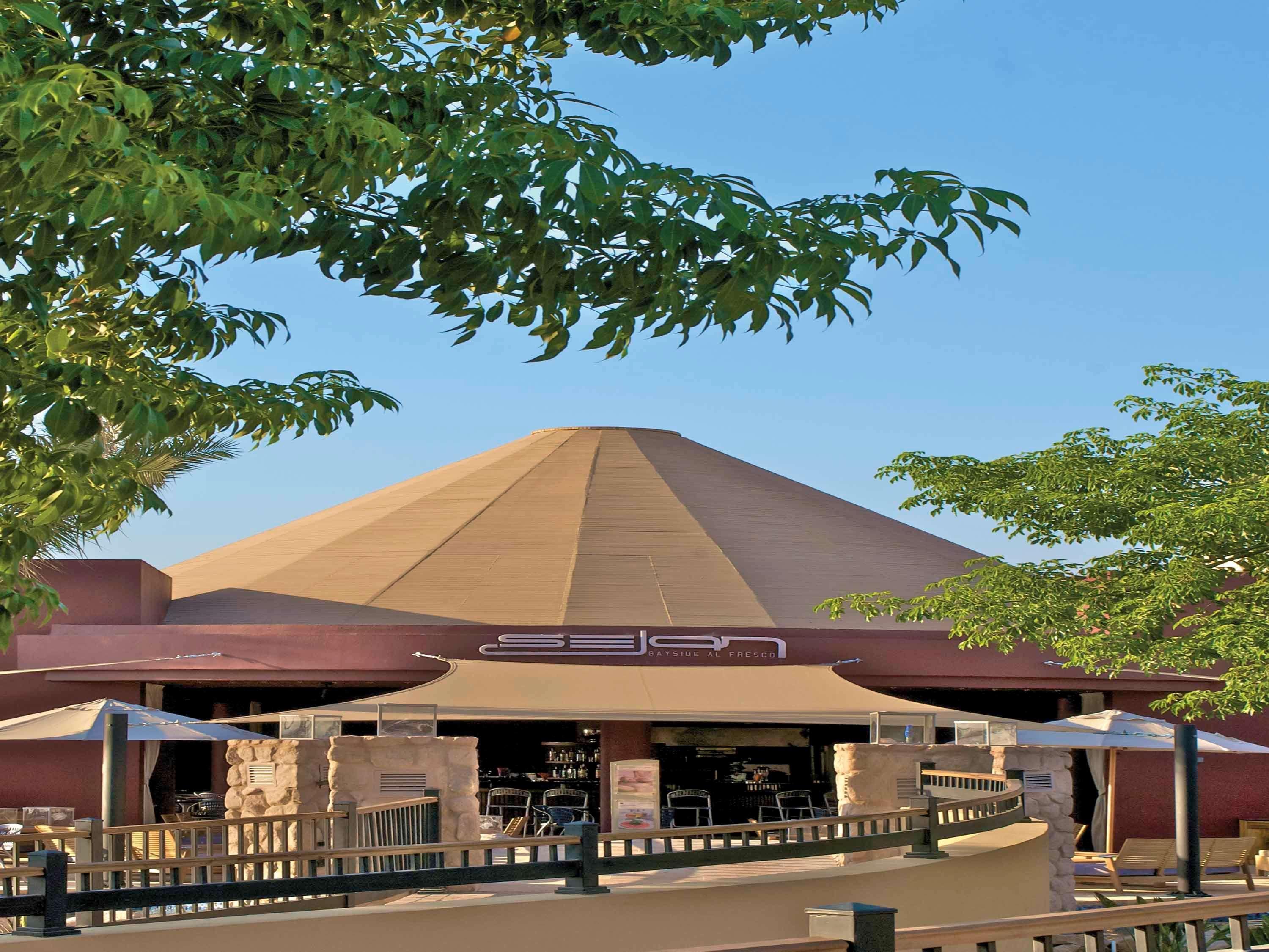 Moevenpick & Tala Bay Complex 5*